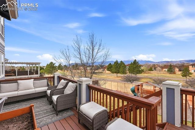 6290 Canyon Crest Loop, Colorado Springs, CO 80923