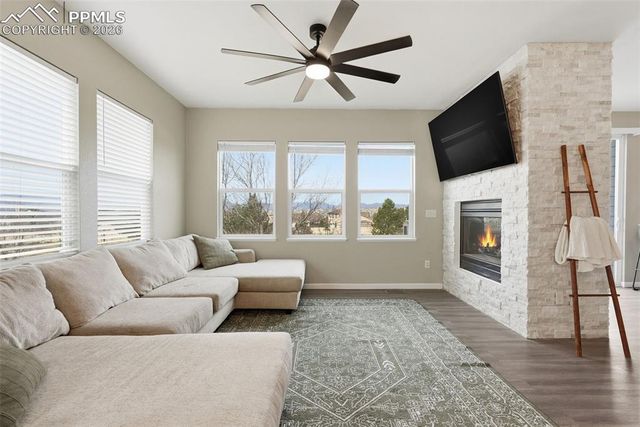 6290 Canyon Crest Loop, Colorado Springs, CO 80923