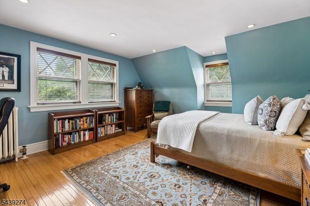 230 Springfield Ave, Summit City, NJ 07901