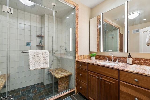 230 Springfield Ave, Summit City, NJ 07901