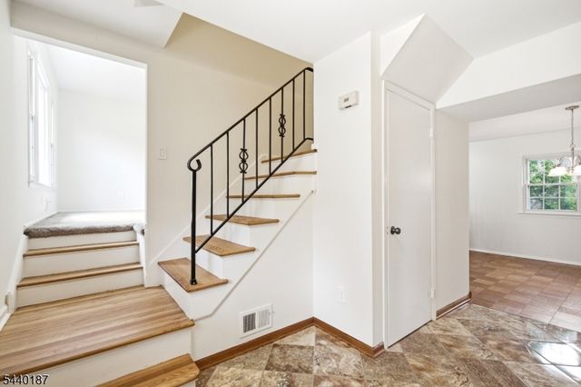 64 Fleetwood Dr, Rockaway Twp., NJ 07866