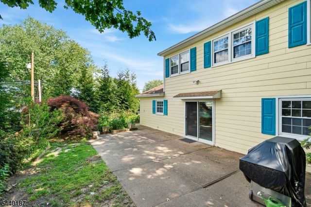 64 Fleetwood Dr, Rockaway Twp., NJ 07866