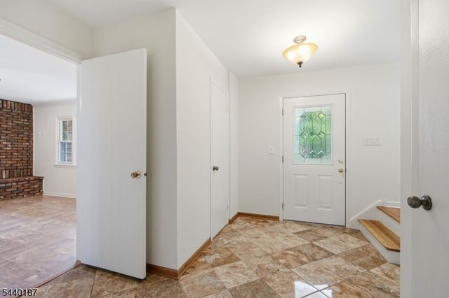 64 Fleetwood Dr, Rockaway Twp., NJ 07866