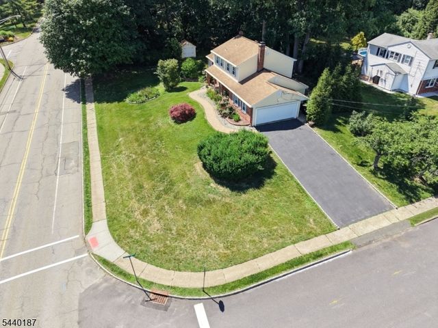 64 Fleetwood Dr, Rockaway Twp., NJ 07866