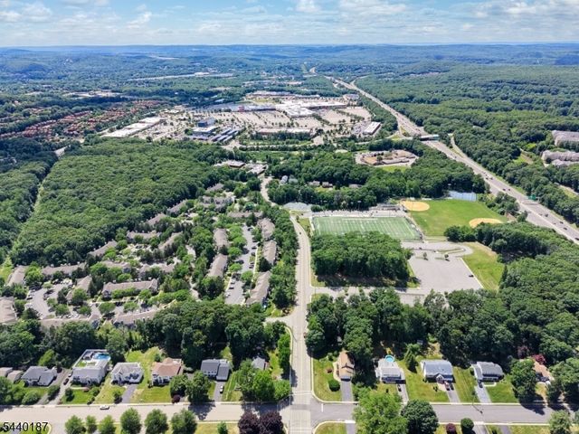 64 Fleetwood Dr, Rockaway Twp., NJ 07866