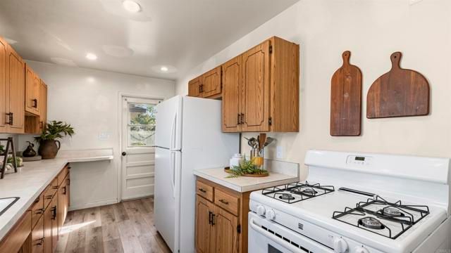 4505 Moraga Avenue, San Diego, CA 92117