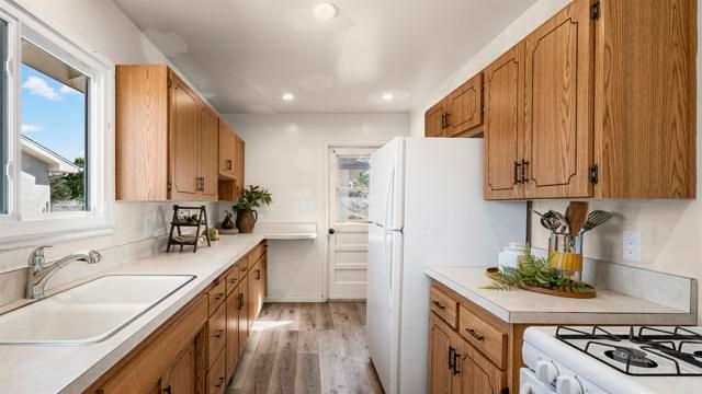4505 Moraga Avenue, San Diego, CA 92117