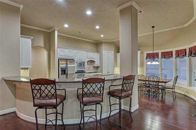 196 W Pines Drive, Montgomery, TX 77356