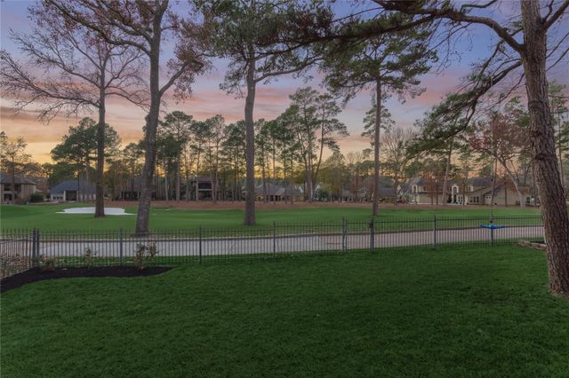 196 W Pines Drive, Montgomery, TX 77356