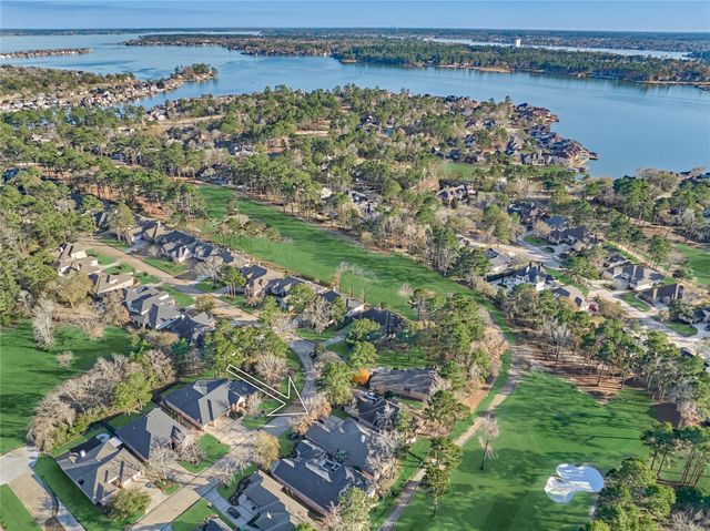 196 W Pines Drive, Montgomery, TX 77356