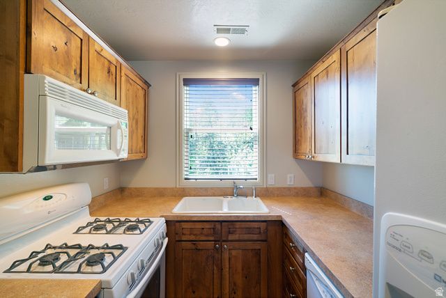 1763 N 2675 E, Layton, UT 84040