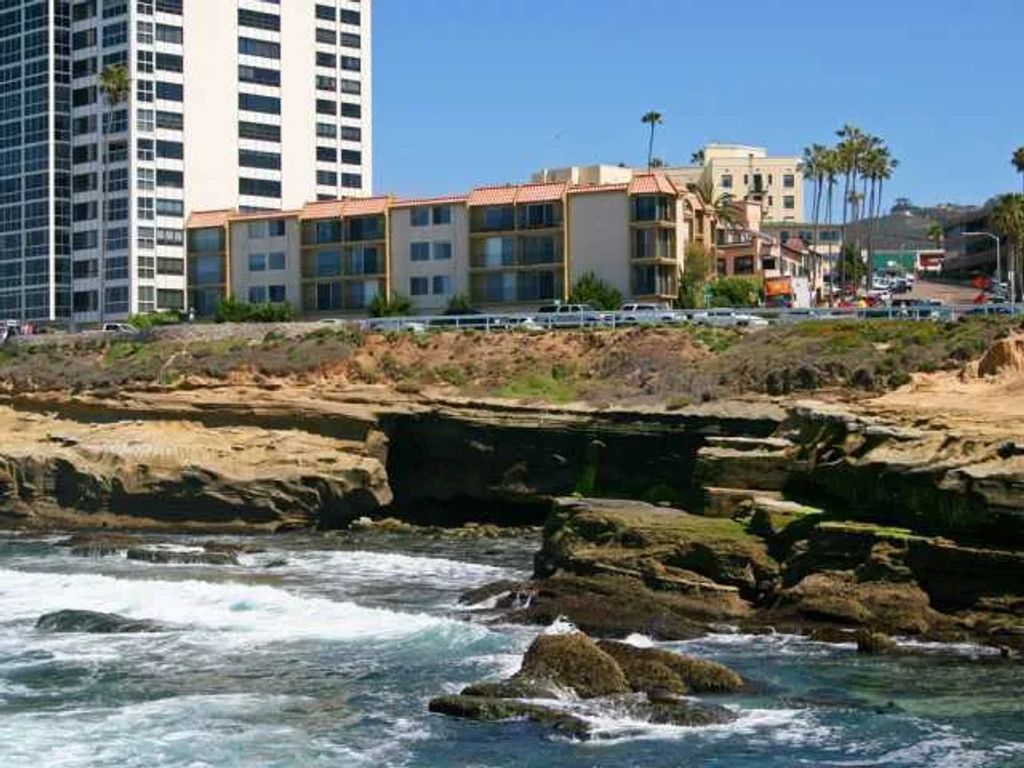 909 Coast Boulevard 2, La Jolla, CA 92037
