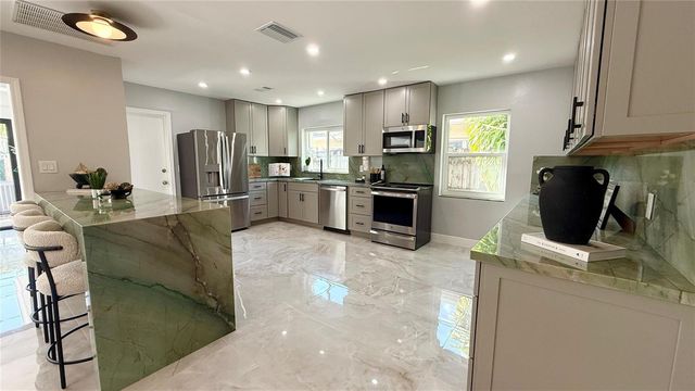 1424 Adams Street, Hollywood, FL 33020
