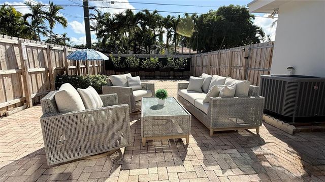 1424 Adams Street, Hollywood, FL 33020