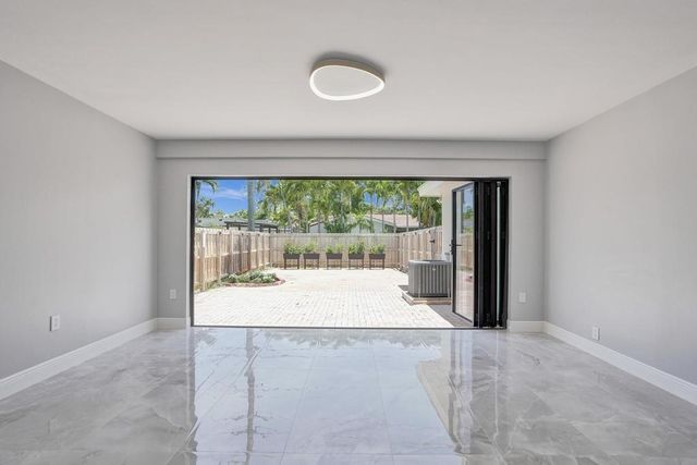 1424 Adams Street, Hollywood, FL 33020