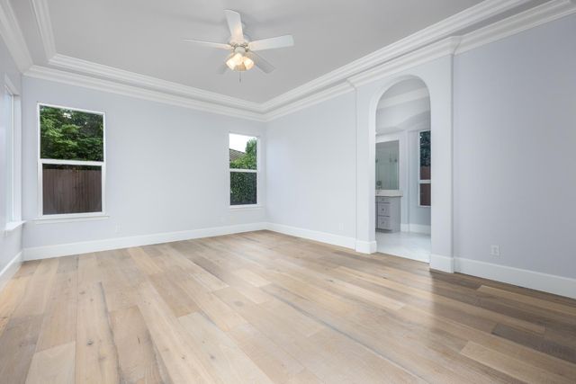 9422 Rhone Valley Way, Elk Grove, CA 95624