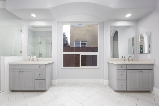 9422 Rhone Valley Way, Elk Grove, CA 95624