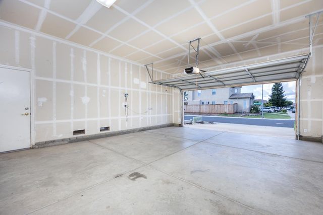 9422 Rhone Valley Way, Elk Grove, CA 95624