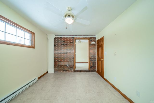 2405 N Wicklow Drive, Muncie, IN 47304