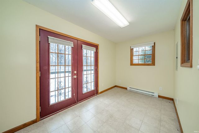 2405 N Wicklow Drive, Muncie, IN 47304