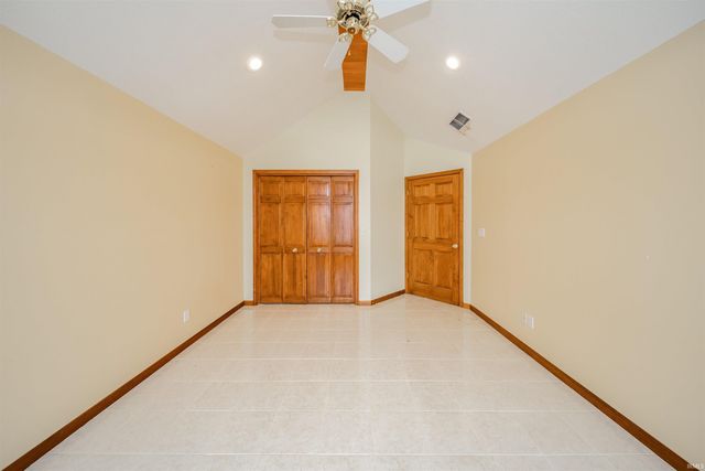 2405 N Wicklow Drive, Muncie, IN 47304