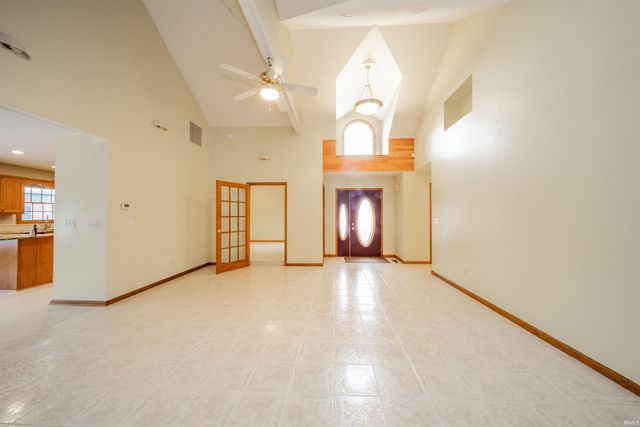 2405 N Wicklow Drive, Muncie, IN 47304