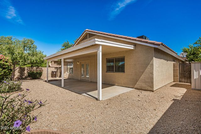 8617 W VOGEL Avenue, Peoria, AZ 85345