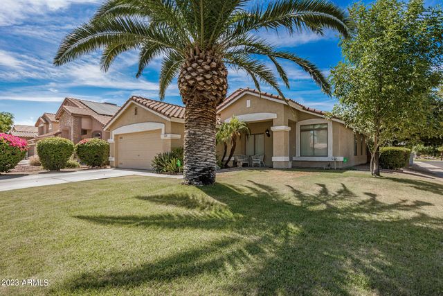8617 W VOGEL Avenue, Peoria, AZ 85345