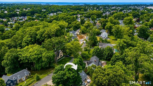 13 Hickory Drive, Greenwich, CT 06831
