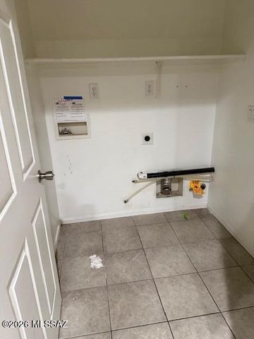 3553 E Canter Road, Tucson, AZ 85739