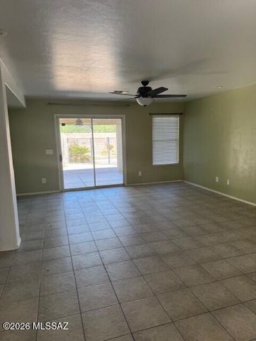 3553 E Canter Road, Tucson, AZ 85739