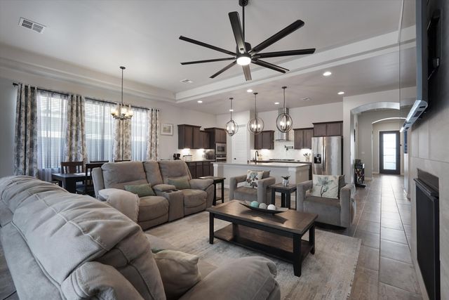 6917 Cleary Loop NE, Rio Rancho, NM 87144
