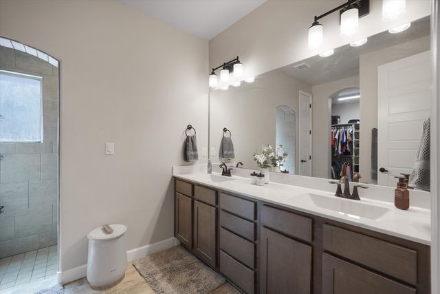 6917 Cleary Loop NE, Rio Rancho, NM 87144