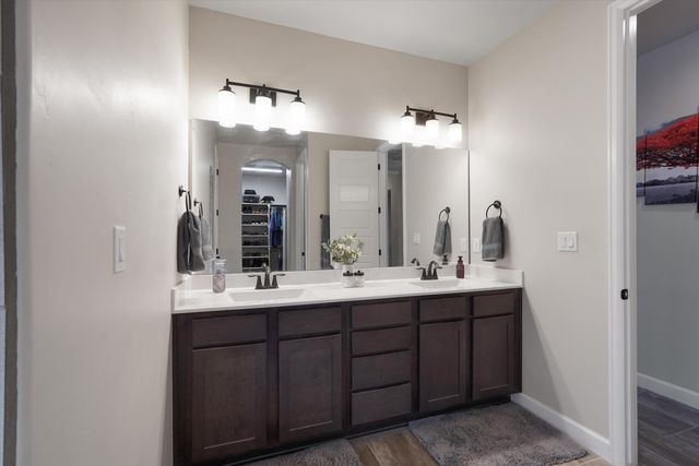6917 Cleary Loop NE, Rio Rancho, NM 87144
