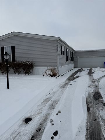 6382 Roberts Drive, Victor, NY 14564