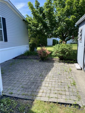 6382 Roberts Drive, Victor, NY 14564