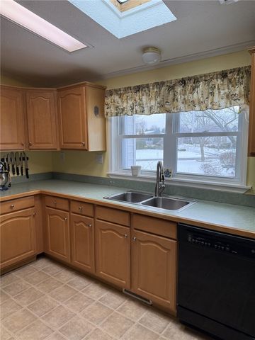 6382 Roberts Drive, Victor, NY 14564