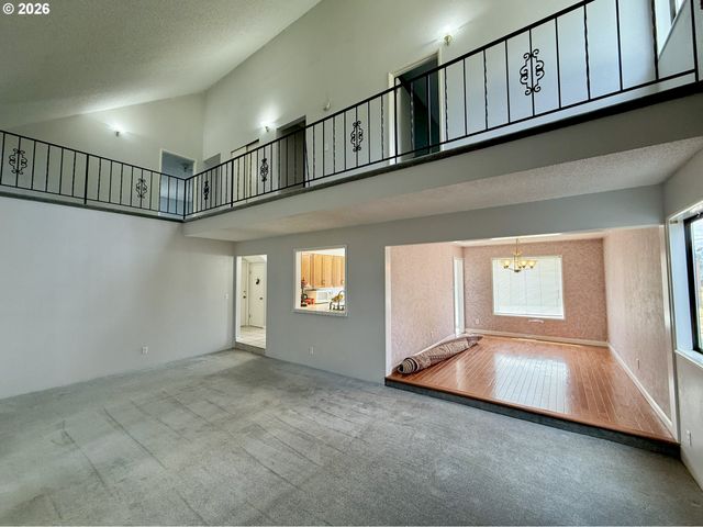 23173 Se HIGHWAY 212, Damascus, OR 97089