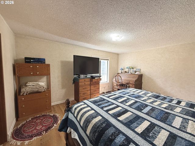 23173 Se HIGHWAY 212, Damascus, OR 97089