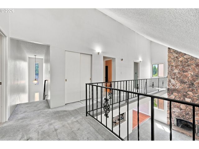 23173 Se HIGHWAY 212, Damascus, OR 97089