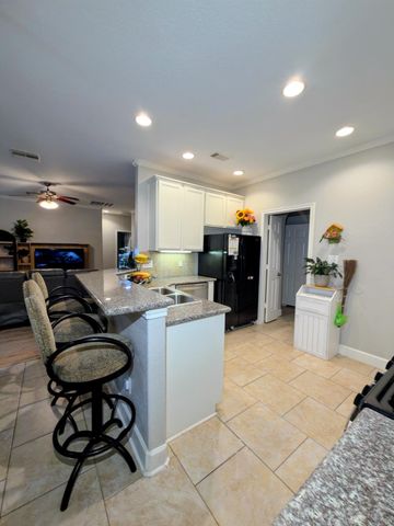 6719 Radcliffe Street, Houston, TX 77091
