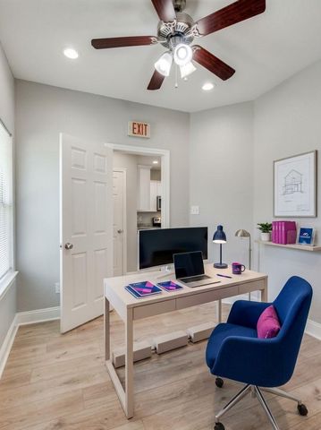 6719 Radcliffe Street, Houston, TX 77091