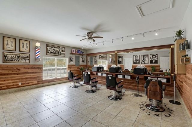 6719 Radcliffe Street, Houston, TX 77091