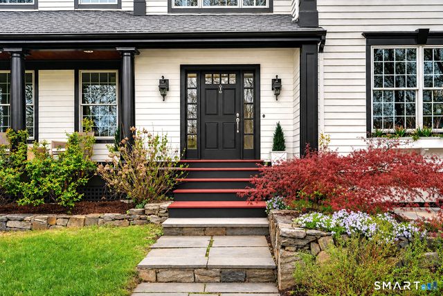 15 Still Hollow Place, Ridgefield, CT 06877