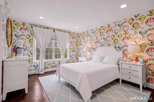 15 Still Hollow Place, Ridgefield, CT 06877