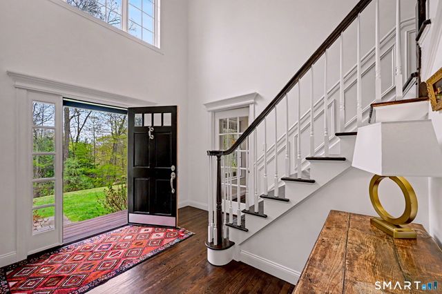 15 Still Hollow Place, Ridgefield, CT 06877