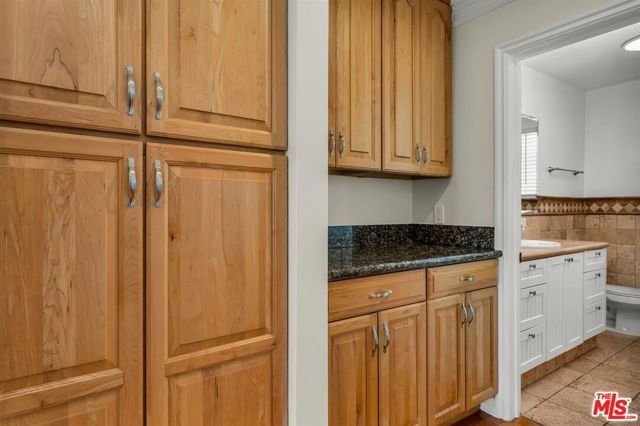 1021 12th Street 303, Santa Monica, CA 90403