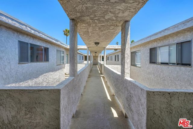 1021 12th Street 303, Santa Monica, CA 90403