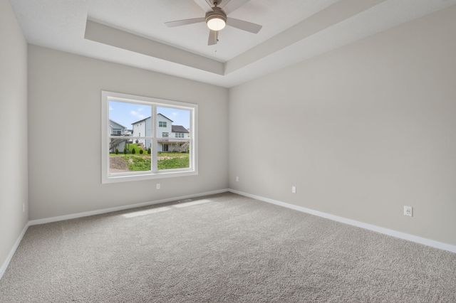 570 SE Hollow Court, West Des Moines, IA 50265