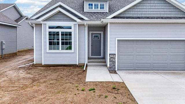 570 SE Hollow Court, West Des Moines, IA 50265
